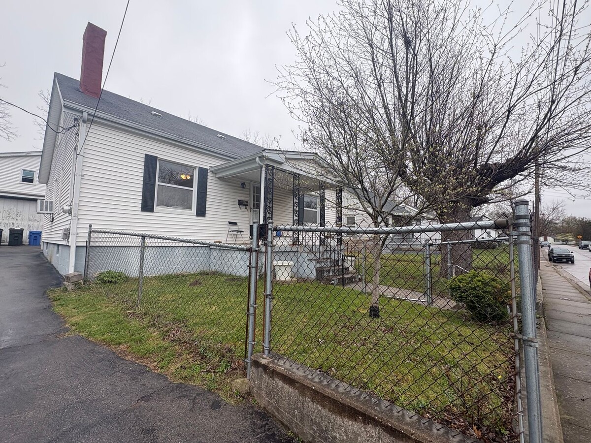 Photo - 621 Addison Ave