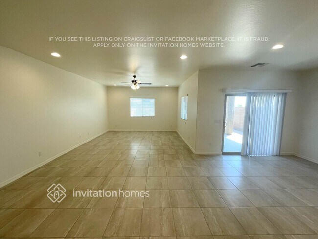 Photo - 17821 W Getty Dr Casa