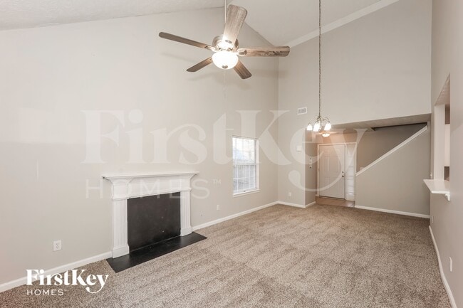 Photo - 3816 Benjamin Ct SW