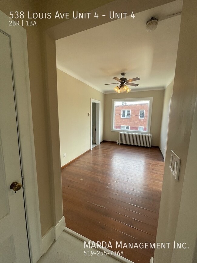 Photo - COZY 2 BED/1/BATH UNIT + HYDRO & GAS Unit 4