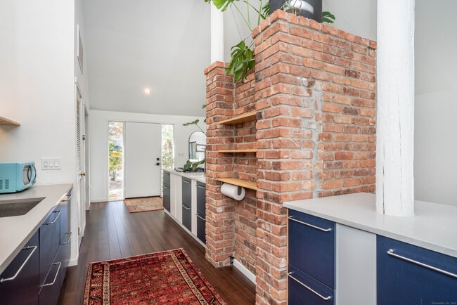 Photo - 1 Morningside Ct Unit 1