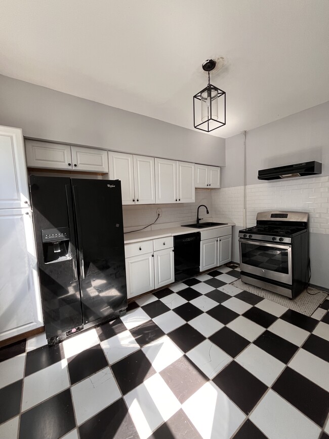 Building Photo - 36 Rutgers Ave Unit 1 Rental