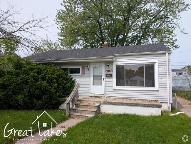 Building Photo - Charming 3 Bedroom 2 Bathroom now availabl... Rental