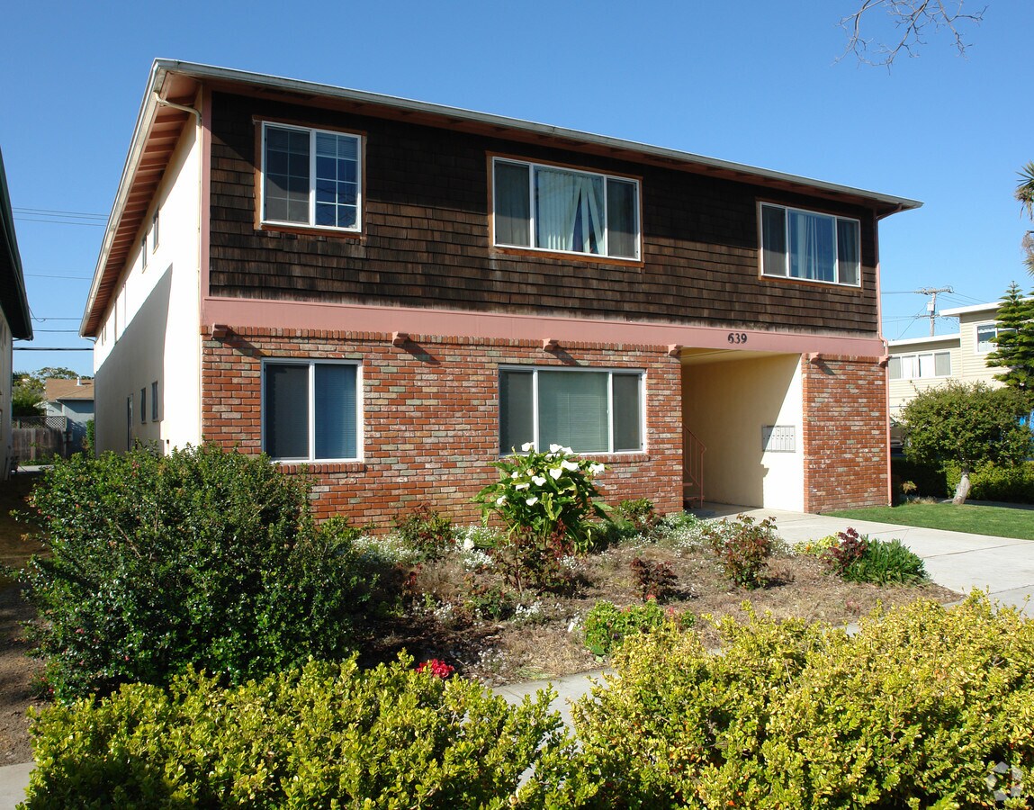 Photo - 639 N Amphlett Blvd