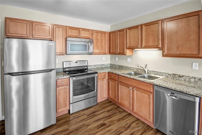 Photo - 302 Starwood Dr