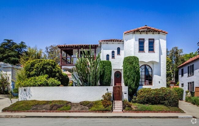 Building Photo - 2433 W Silver Lake Dr Rental