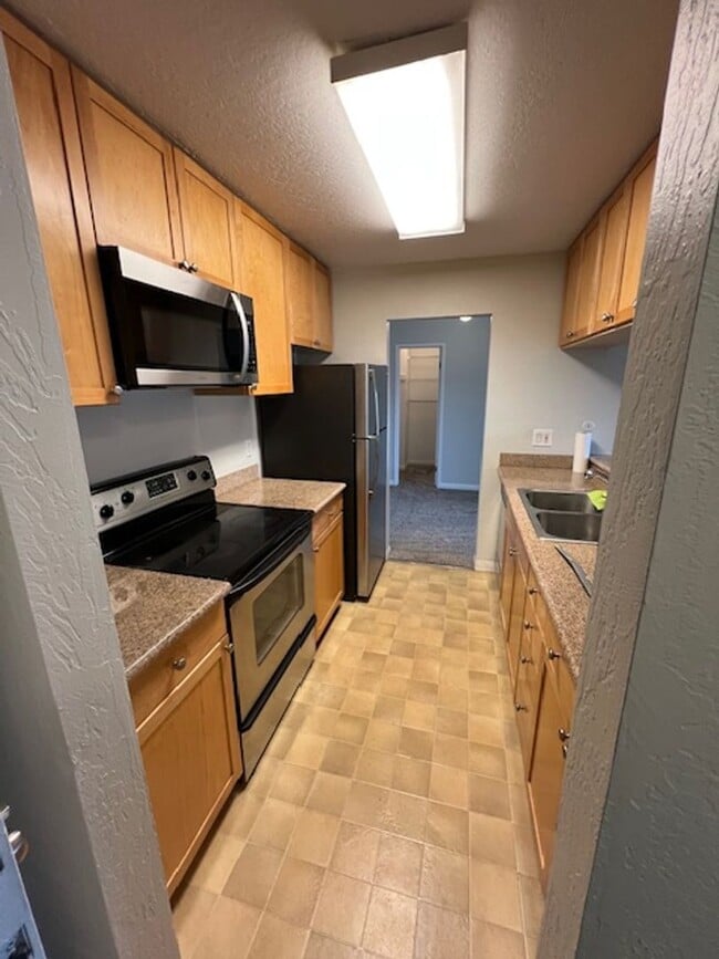 Photo - 1085 Murrieta Blvd Unit 1