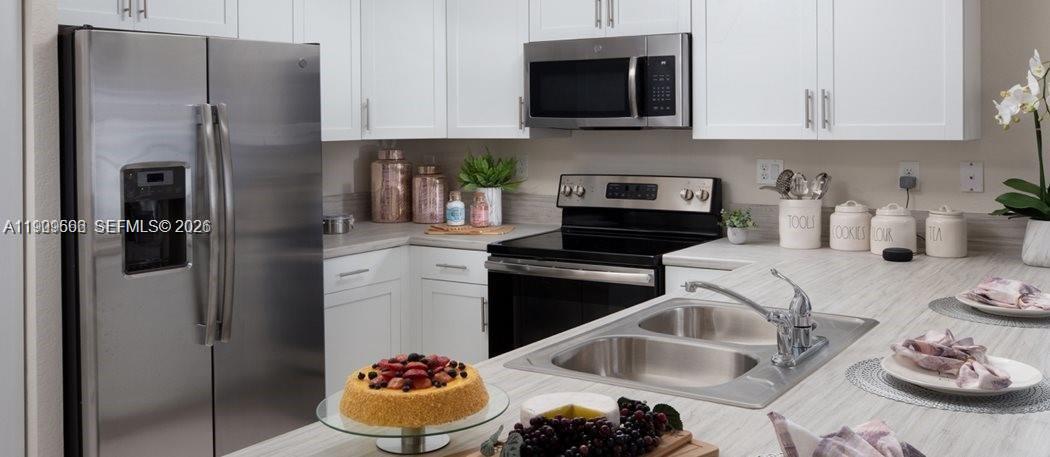 Photo - 2685 SE 19th St