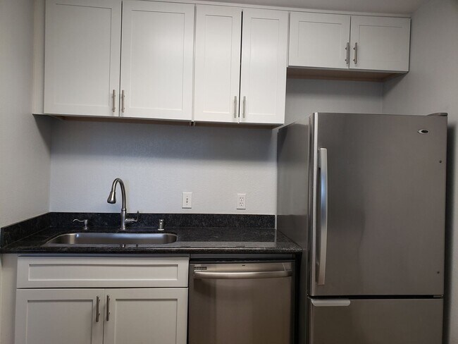 Photo - 2 Bedroom Condo in Bennett Valley