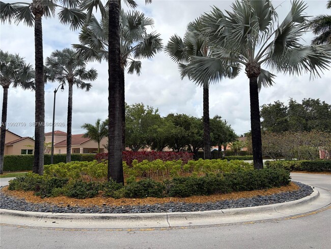 Photo - 2281 NE 42nd Ave