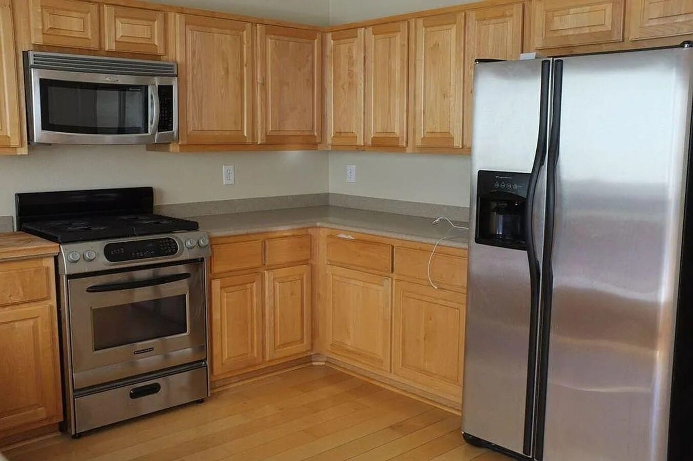 Beautifully Maintained 3-Bed Single-Story ... - Beautifully Maintained 3-Bed Single-Story ... House