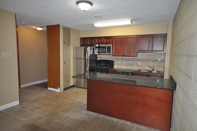 Photo - 601 So. 18th St.