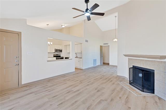 Photo - 9456 Culberson St