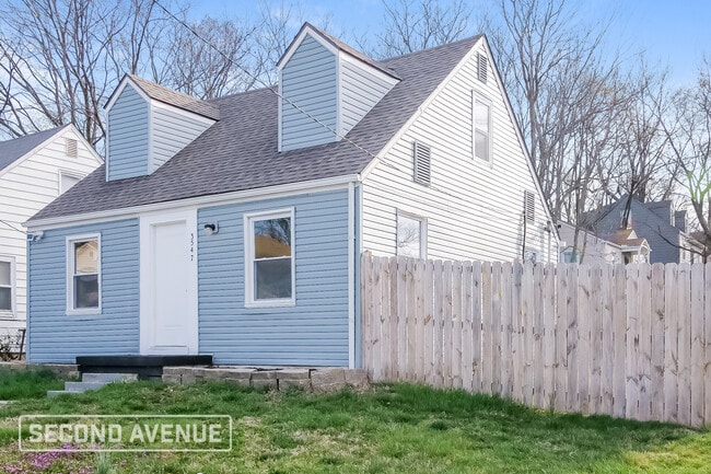 Photo - 3547 Jackson Ave