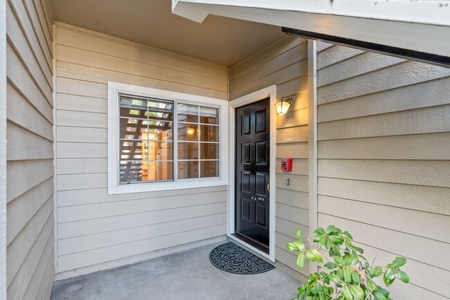 Photo - Beautiful 2 Bedroom, 2 Bathroom Condo in Park Almaden, San Jose