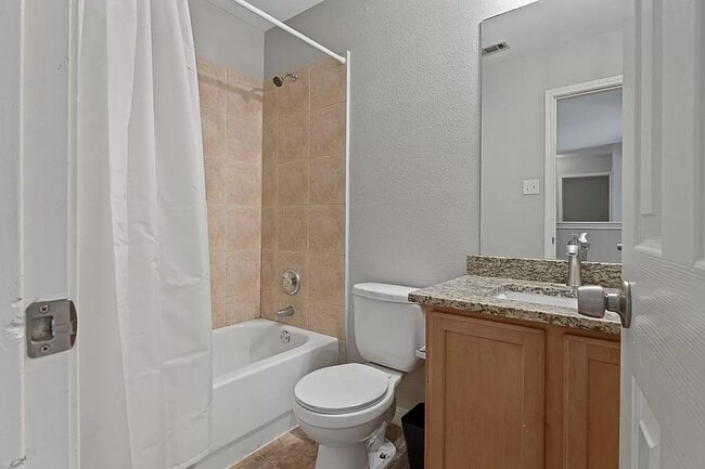 Building Photo - 5720 Wharton Dr