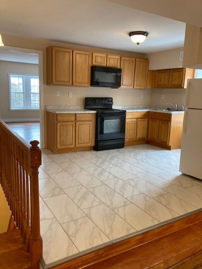 Photo - 4938 Unit APT 3 - 3rd Floor