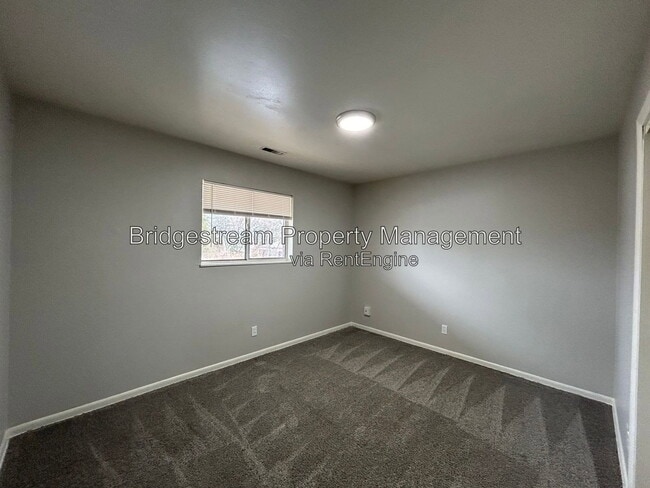 7837 N Main St Unit 6