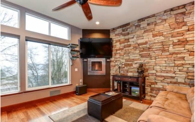 Photo - 564 McGraw St