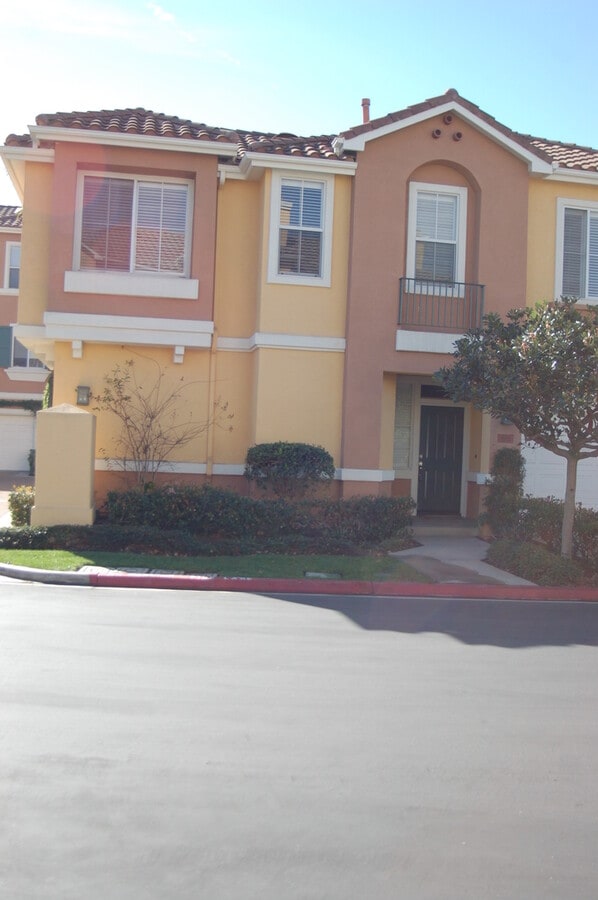 2 Bed 2 Bath Condo - 2 Bed 2 Bath Condo