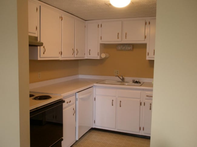 Photo - 3500 Warwick Dr