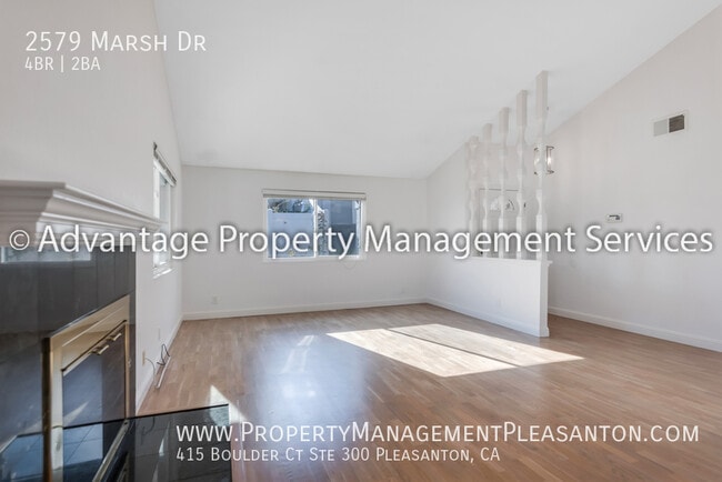 Photo - 2579 Marsh Dr