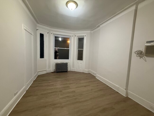 Building Photo - 6009 Buchanan Pl Unit 2