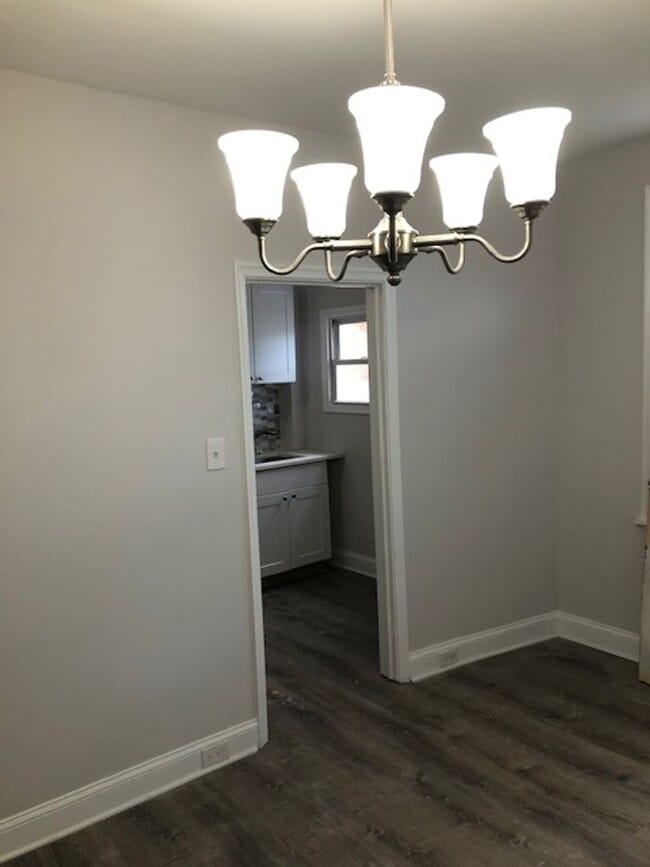 Photo - Beautiful and ready to move in 3 Bedroom, ...