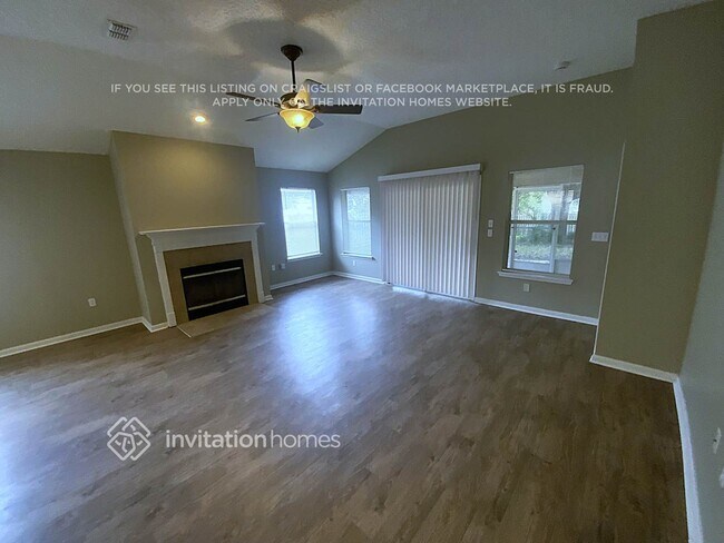 Photo - 13463 Devan Lee Dr E