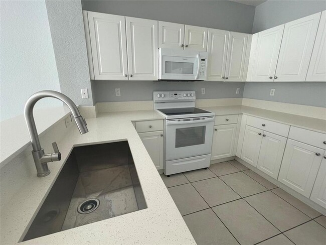Photo - 6301 Landings Terrace