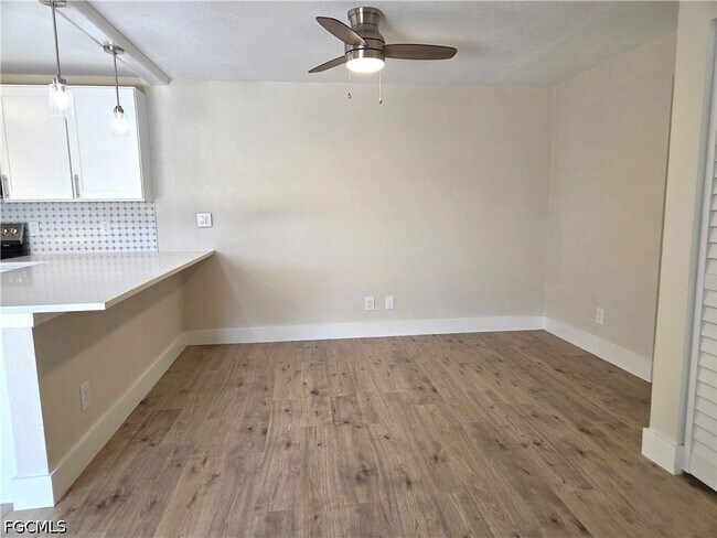 Photo - 1608 Park Meadows Dr