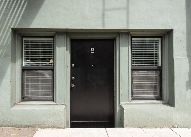 1631 NW Everett St Unidad A