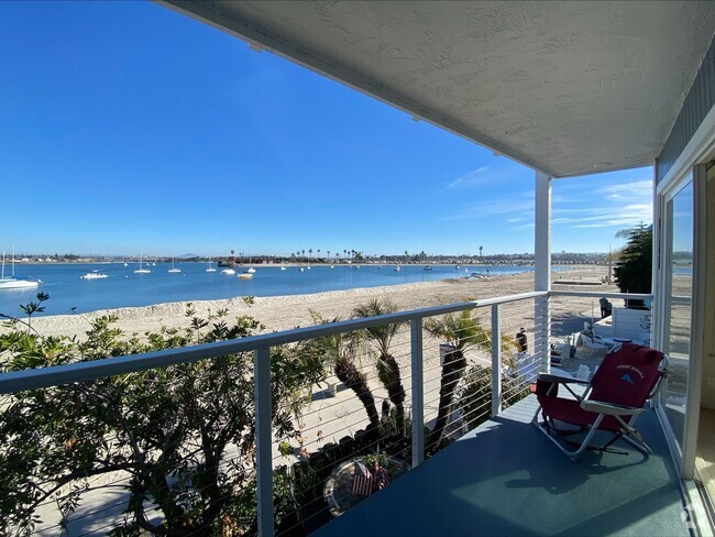 Building Photo - Live at the Bay All Year Round! SPACIOUS 3... Rental