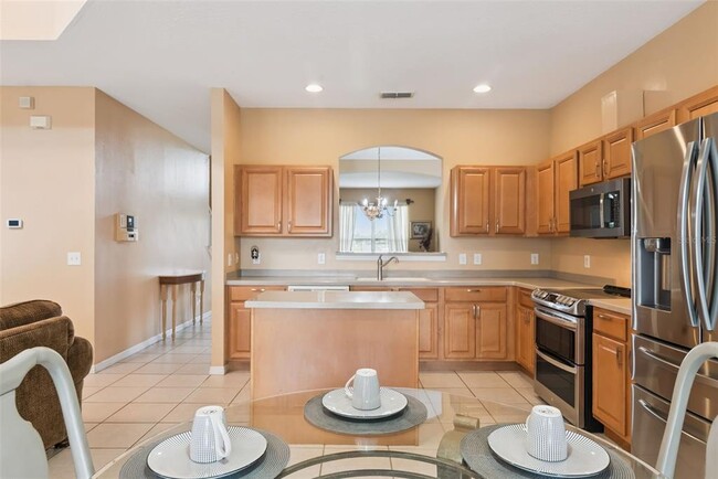1162 Solana Cir