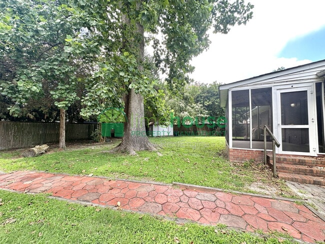 Photo - 417 Lynn Shores Dr