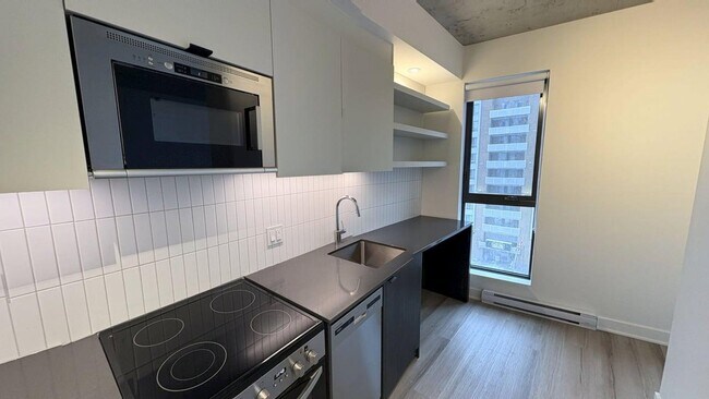 Photo - 170 René-Lévesque