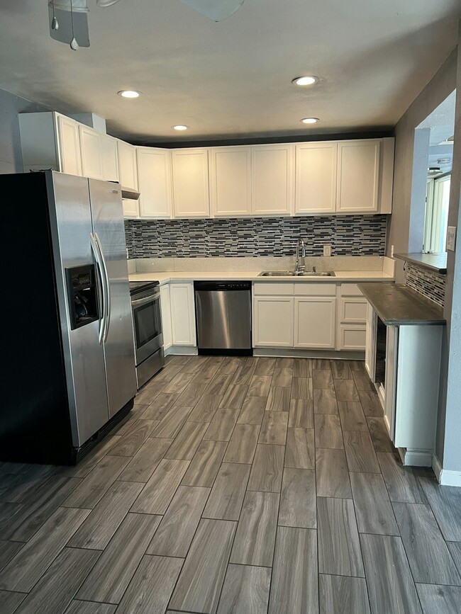 Photo - 8572 German Dr