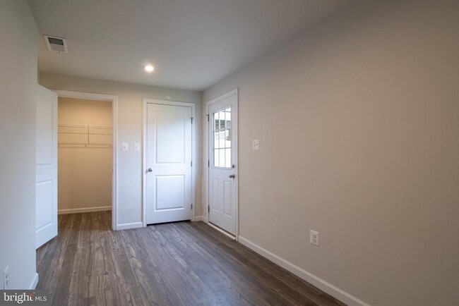 Photo - 14 Snickers Ct