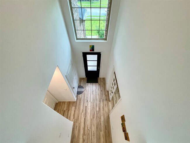 Photo - 31603 Rosebud Vly Ln