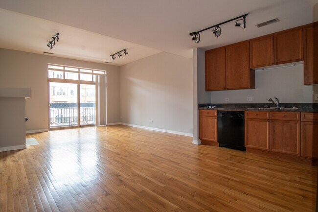 Photo - 1900 S State St Unit 203