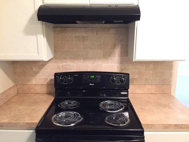 Photo - 1718 Glen Alta Dr