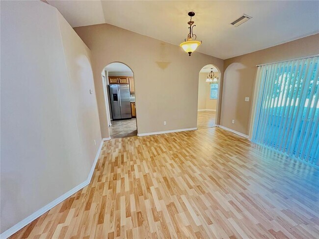 Photo - 32 Porter Ln