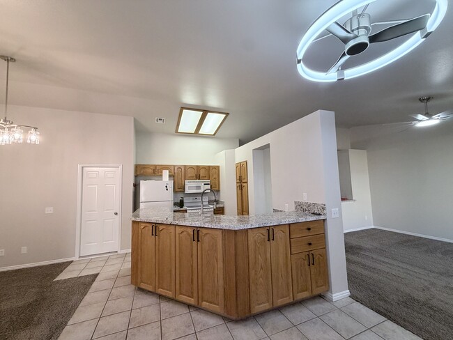 Building Photo - 254 Reber Dr