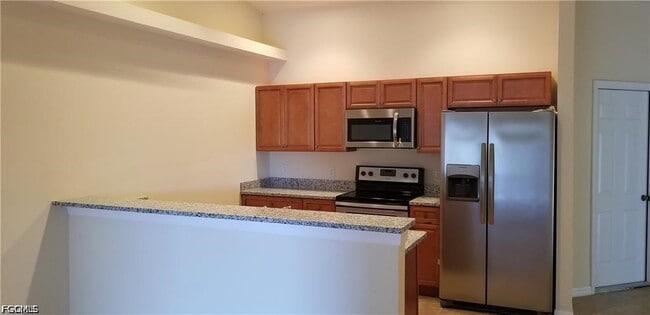 Photo - 1309-1311 NE 8th Pl