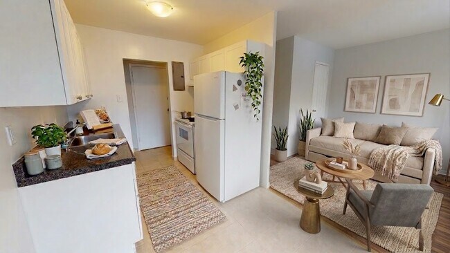 Photo - Village Court Apartments London