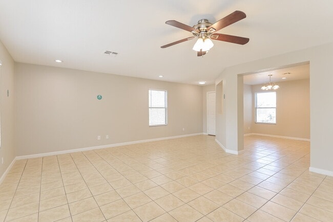 Photo - 1552 E Maryland Pl