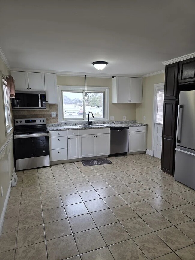 Photo - 202 N Merritt Ave