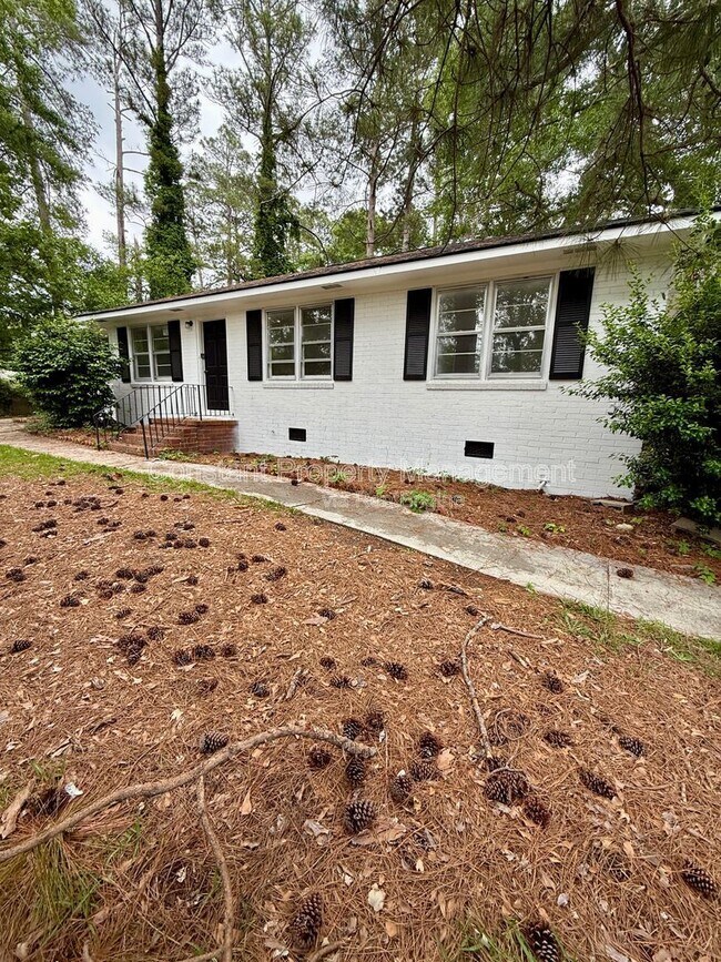 Photo - 4158 Log Cabin Dr