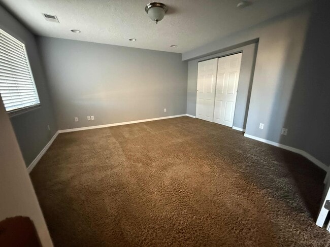 Photo - 1138 Lakecrest Ct