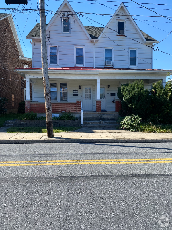 Building Photo - 119 Noble St Rental